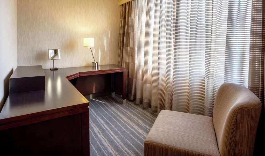 Doubletree Suites By Hilton Minneapolis Downtown Chambre photo