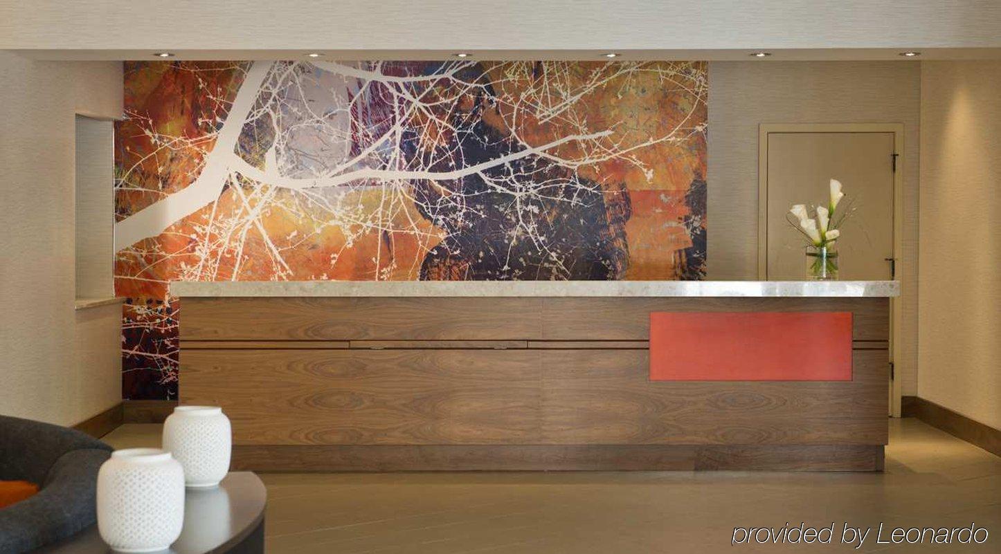 Doubletree Suites By Hilton Minneapolis Downtown Extérieur photo